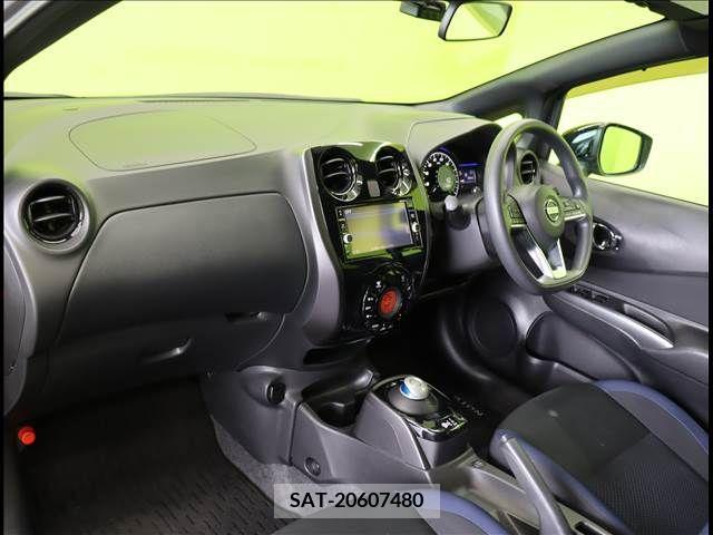 Nissan NOTE 2018-11 372550-28