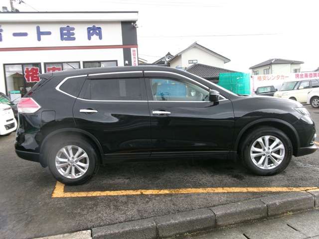 Nissan X-TRAIL 2014-04 423-3