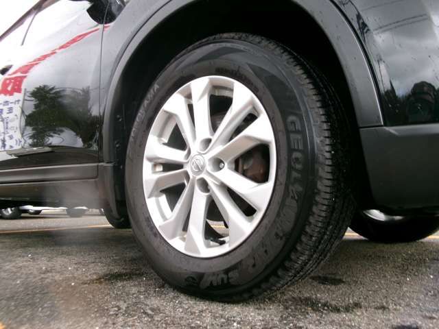 Nissan X-TRAIL 2014-04 423-14