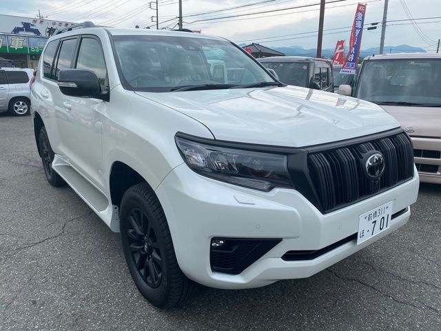 Toyota PRADO 2023-05 2697-0
