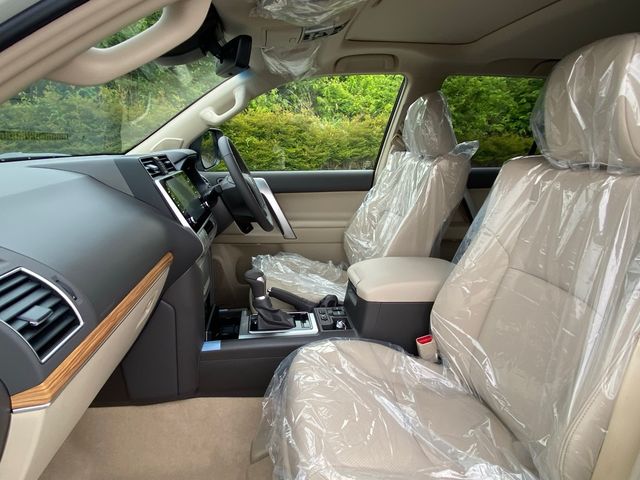 Toyota PRADO 2023-05 2697-20