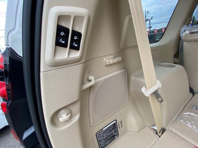 Toyota PRADO 2023-05 2697-27
