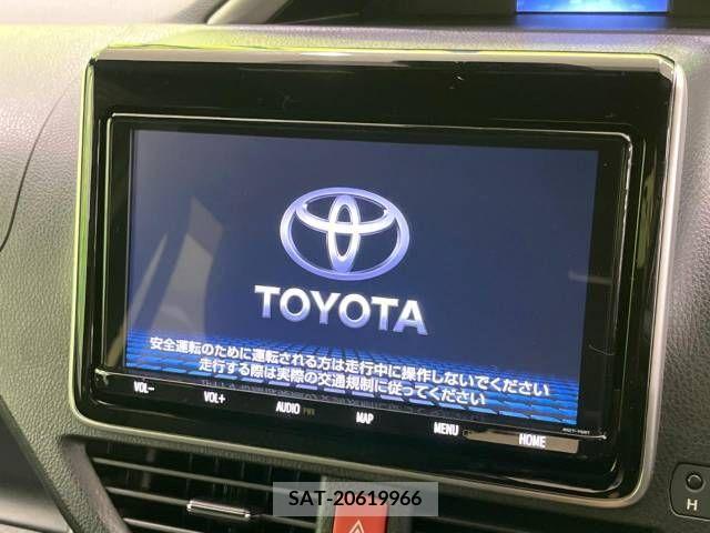 Toyota VOXY 2019-03 321627-2