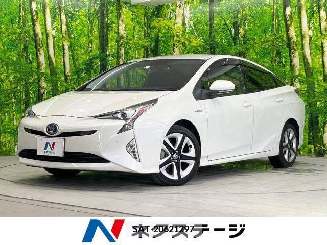 Toyota PRIUS 2018-07 348675-0