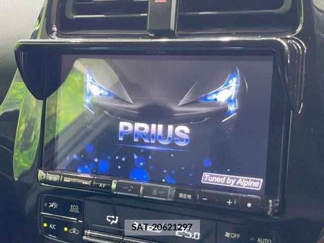 Toyota PRIUS 2018-07 348675-4