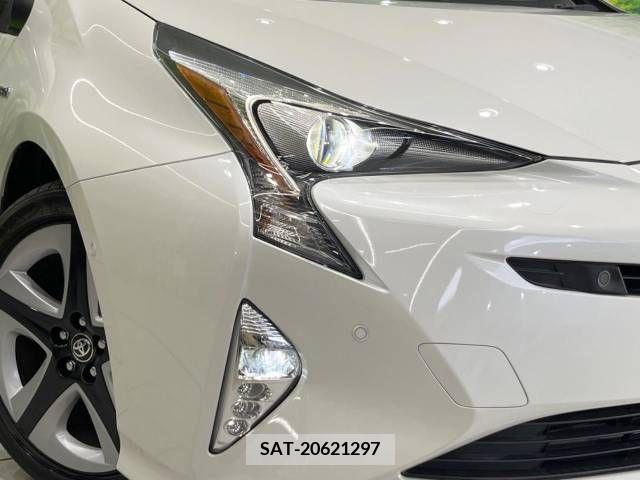 Toyota PRIUS 2018-07 348675-12