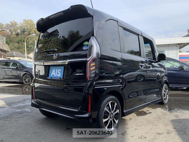 Honda N BOX CUSTOM 2019-07 307094-1