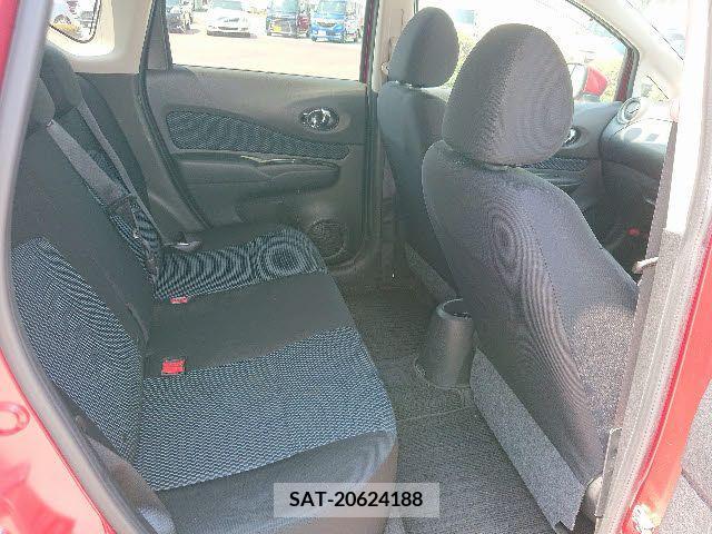 Nissan NOTE 2015-09 302376-7