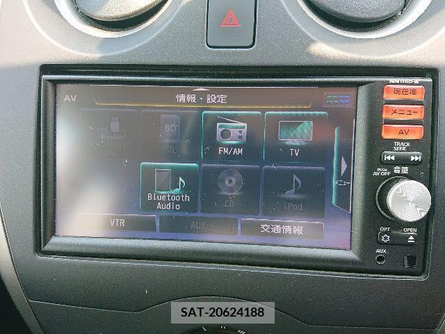 Nissan NOTE 2015-09 302376-8