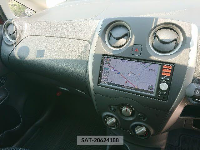 Nissan NOTE 2015-09 302376-2