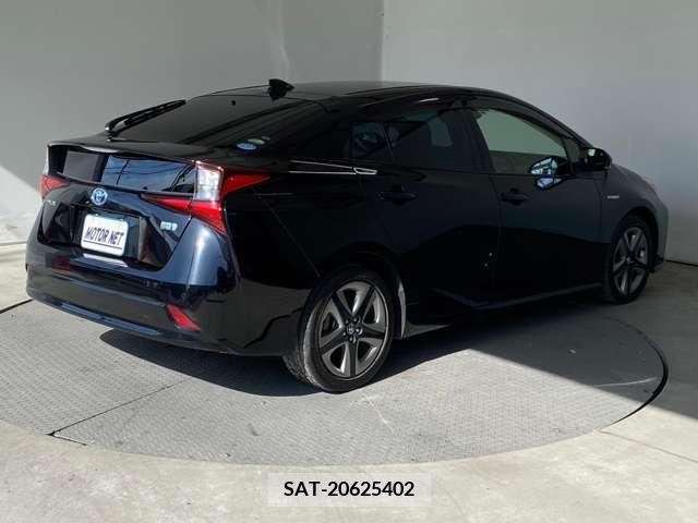 Toyota PRIUS 2020-03 225228-10