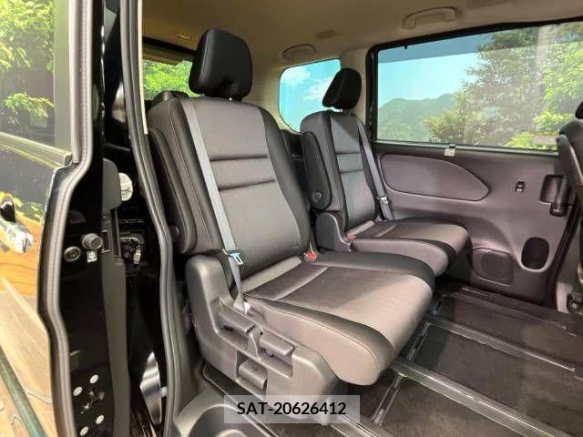 Nissan SERENA 2020-10 379144-9