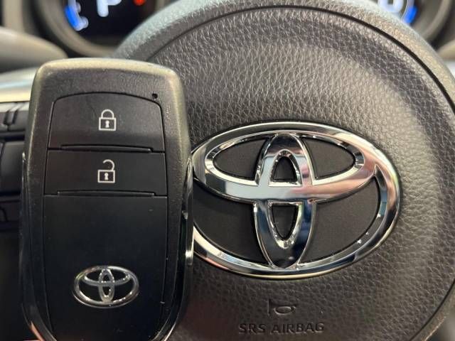Toyota YARIS CROSS 2023-07 26600-7