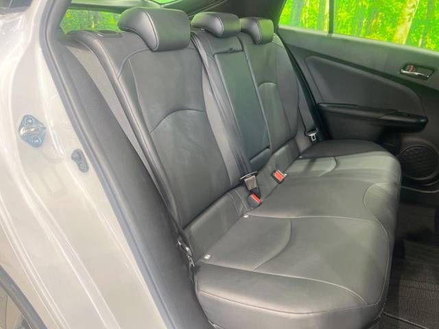 Toyota PRIUS 2020-08 185375-10