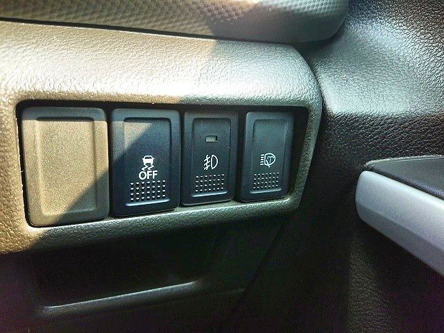 Suzuki SX4 S-CROSS 2015-02 4986-16