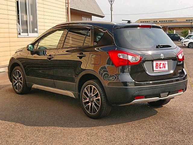 Suzuki SX4 S-CROSS 2015-02 4986-8