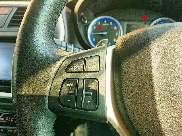 Suzuki SX4 S-CROSS 2015-02 4986-10