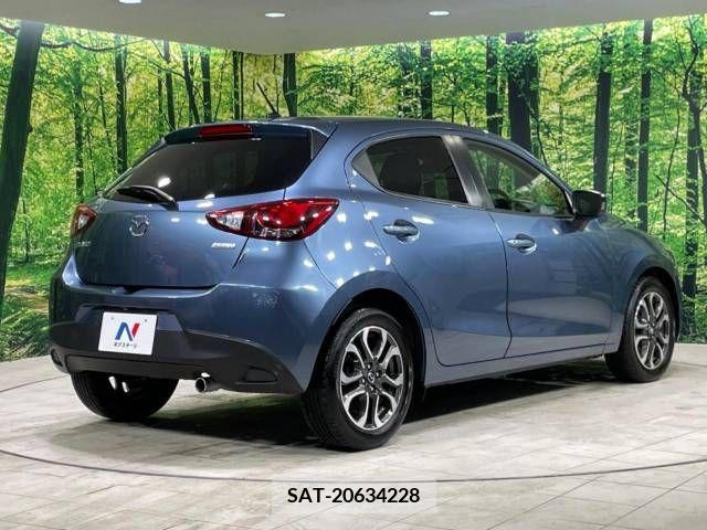 Mazda DEMIO 2015-06 349554-17