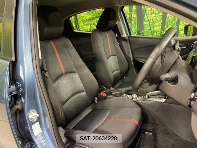 Mazda DEMIO 2015-06 349554-8