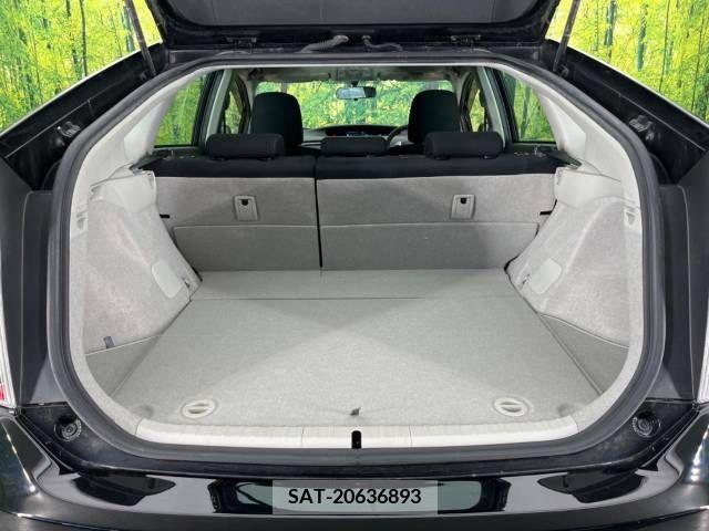 Toyota PRIUS 2013-07 282332-10