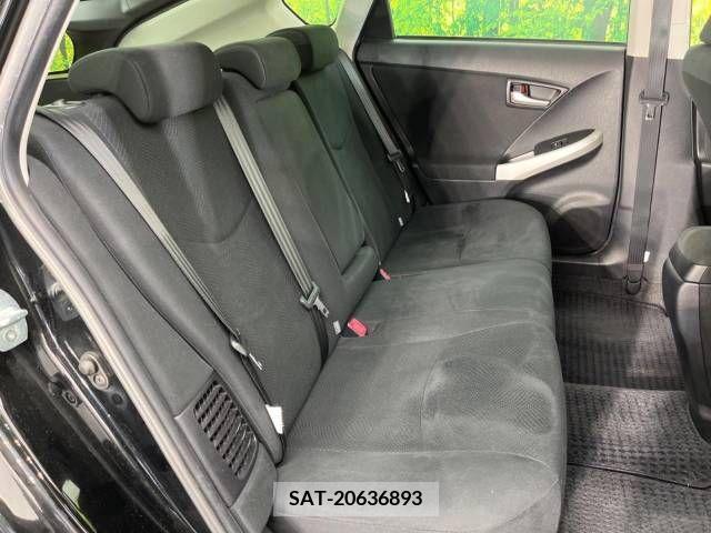 Toyota PRIUS 2013-07 282332-9