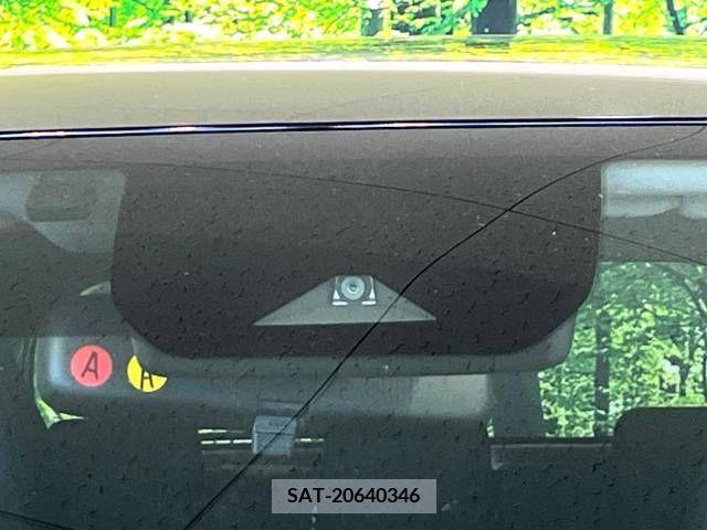Nissan NOTE 2021-03 341404-4