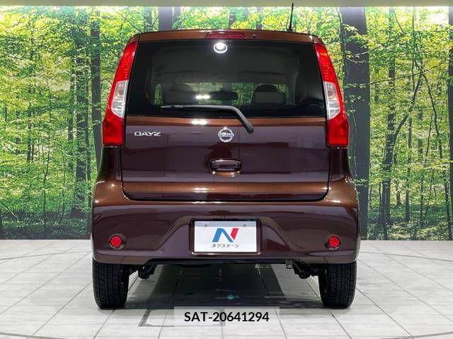 Nissan DAYZ 2015-12 323337-15