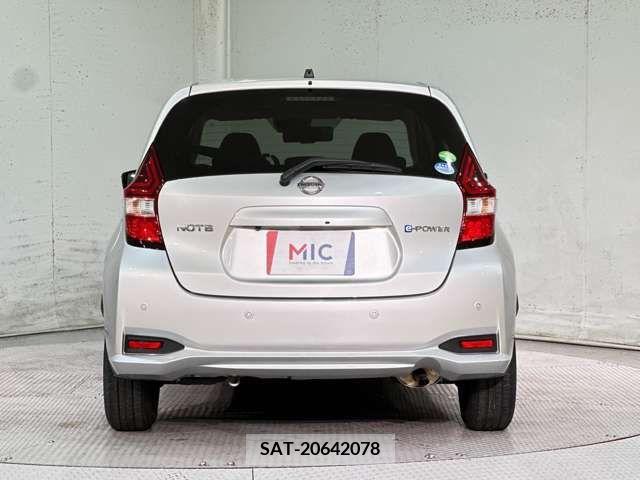 Nissan NOTE 2019-06 328143-5
