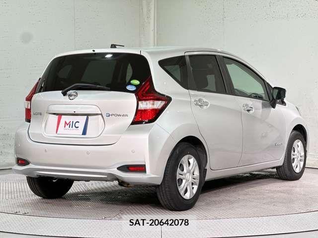Nissan NOTE 2019-06 328143-4