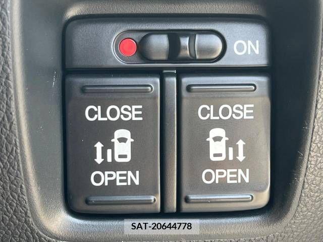Honda N BOX CUSTOM 2013-08 364789-2