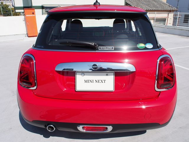 Bmw MINI 2018-08 1854-13