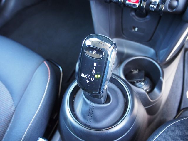 Bmw MINI 2018-08 1854-9