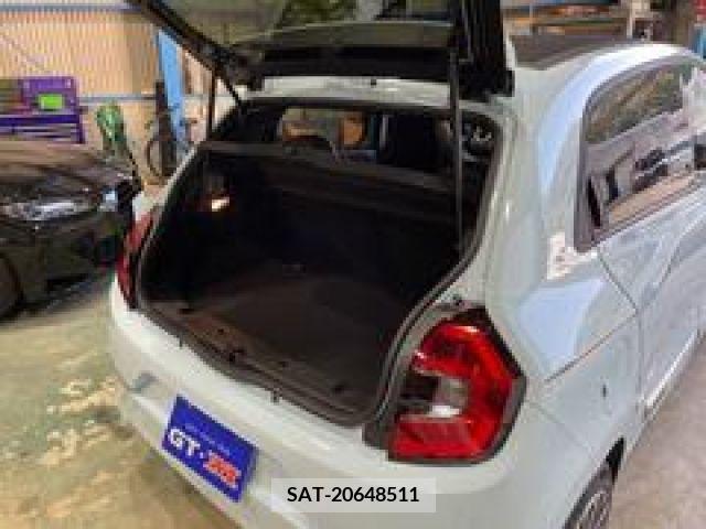 Renault TWINGO 2022-05 316957-8
