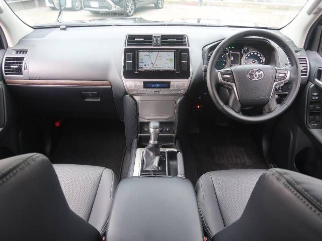 Toyota PRADO 2023-04 186664-1