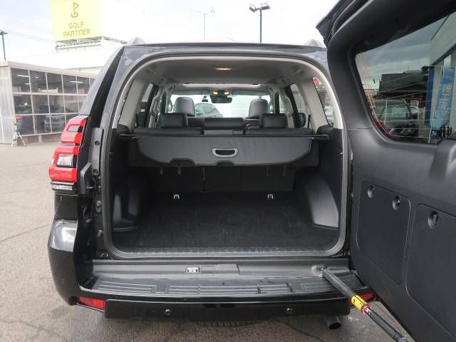 Toyota PRADO 2023-04 186664-10