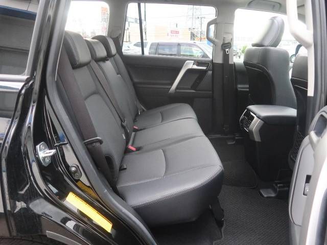 Toyota PRADO 2023-04 186664-9
