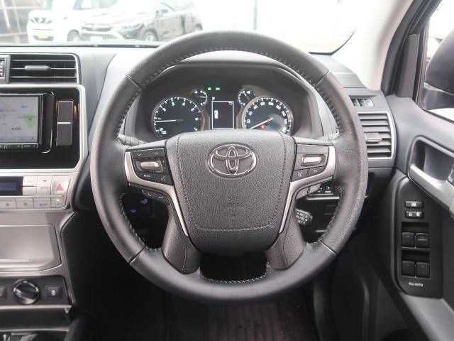 Toyota PRADO 2023-04 186664-11