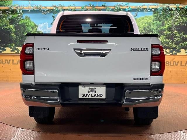 Toyota HILUX 2021-02 16227-16