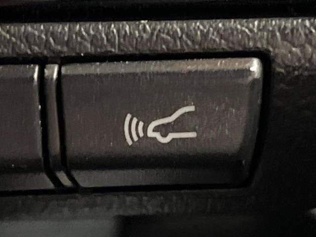 Toyota HILUX 2021-02 16227-5