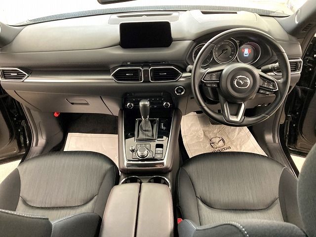 Mazda CX-8 2020-03 17061-1