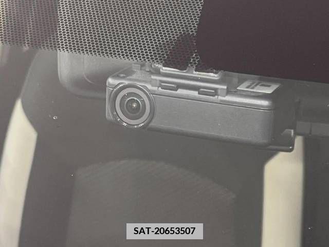 Nissan NOTE 2019-08 341343-7