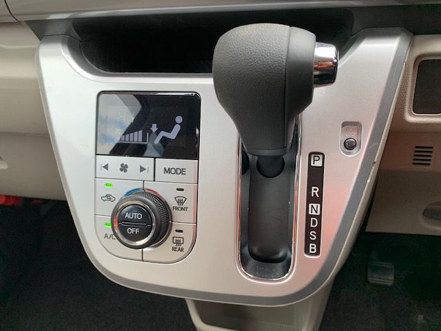 Daihatsu CAST 2018-06 28616-15