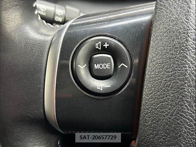 Toyota SIENTA 2018-12 379027-14