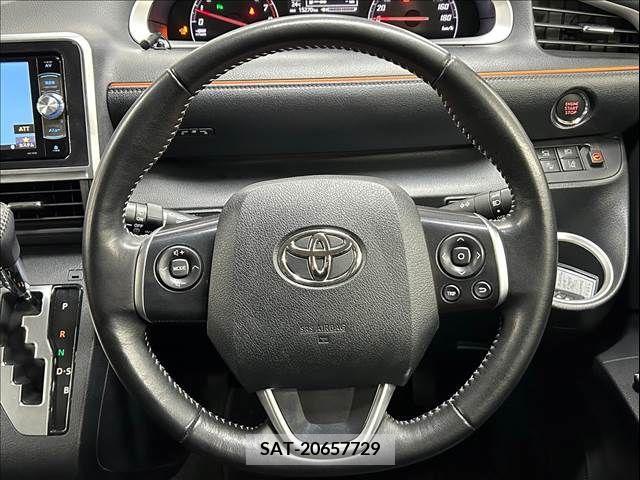 Toyota SIENTA 2018-12 379027-12
