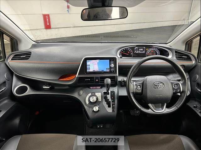 Toyota SIENTA 2018-12 379027-1
