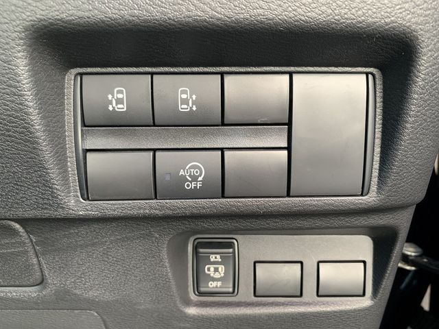Nissan ROOX 2020-03 10477-22