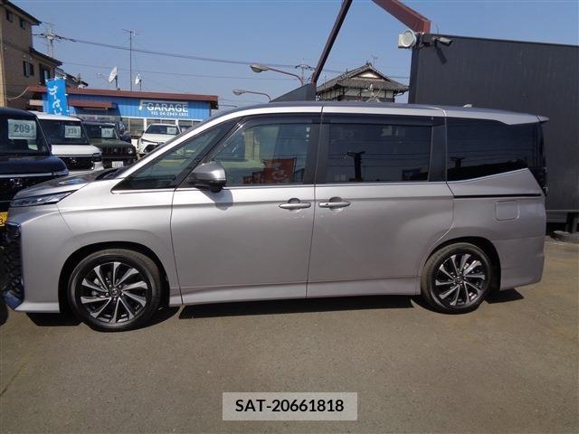 Toyota VOXY 2023-02 247862-3