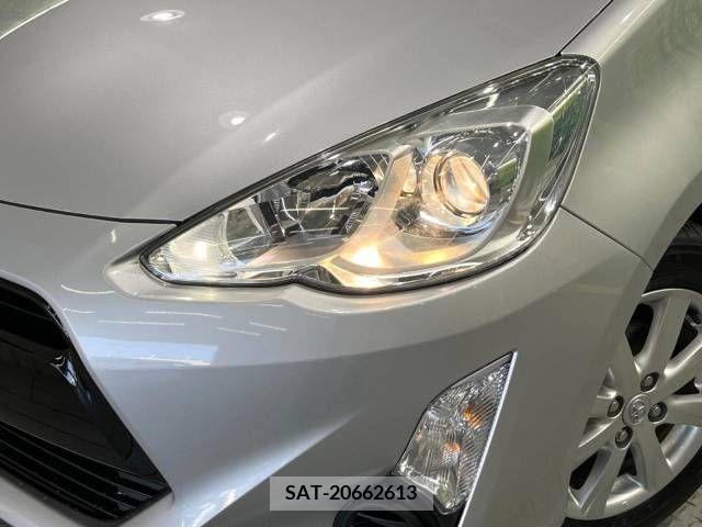 Toyota AQUA 2016-01 389309-12