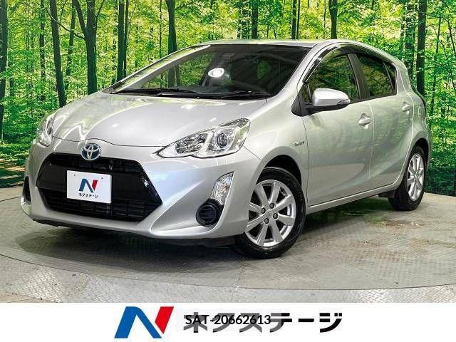 Toyota AQUA 2016-01 389309-0