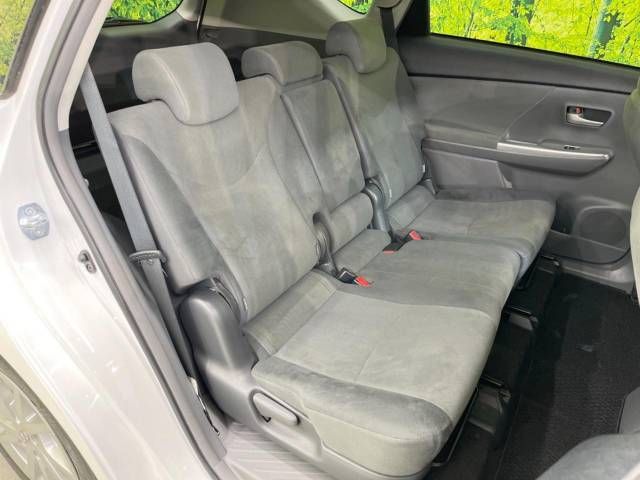 Toyota PRIUS ALPHA 2012-03 25128-9